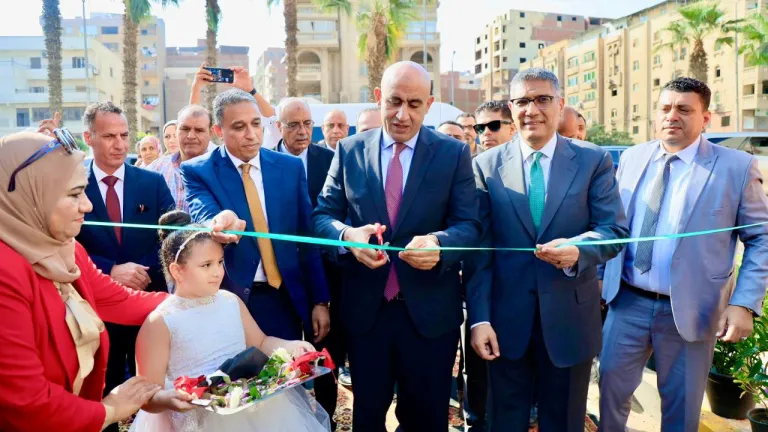 قبل انطلاق الدراسة .. وزير التعليم ومحافظ الجيزة يزيحان الستار عن ٣ مدارس جديدة ضمن 22 صرحًا تعليميًا يكشف أسرار تغيير خريطة التعليم بالجيزة