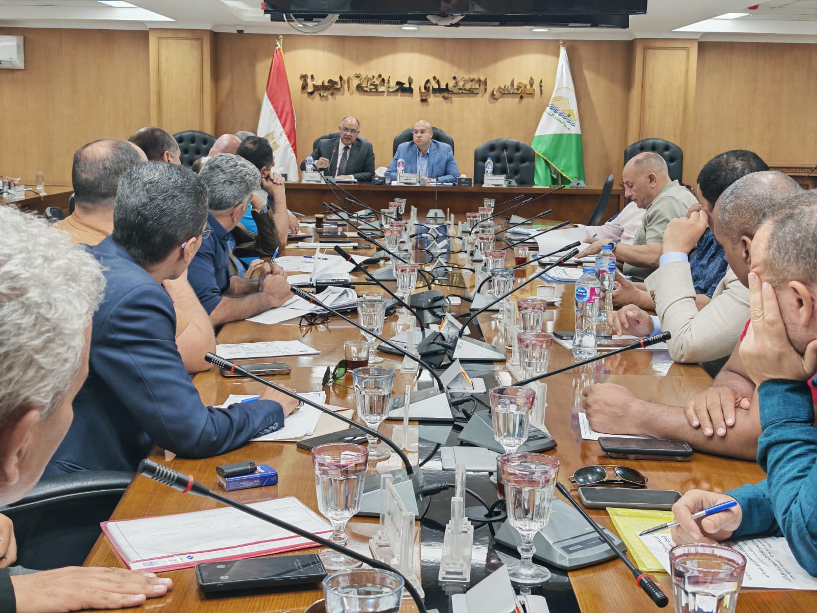 من إمبابة للبدرشين .. نائب محافظ الجيزة يضع النقاط فوق الحروف