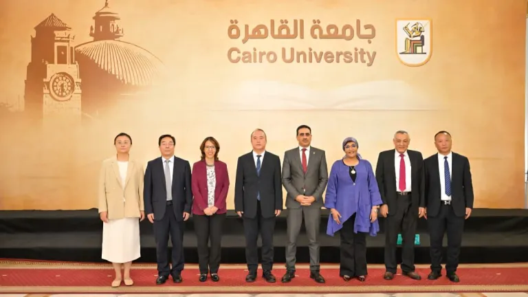 جامعة القاهرة تعيد رسم خريطة البحث العلمي بشراكة استراتيجية مع الصين