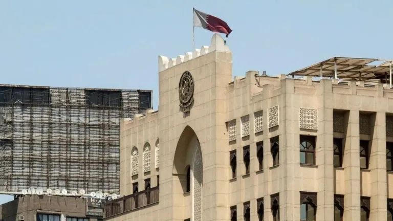 سفارة قطر تنعى دبلوماسييها ضحايا حادث شرم الشيخ وتشكر مصر على تعاونها الكامل