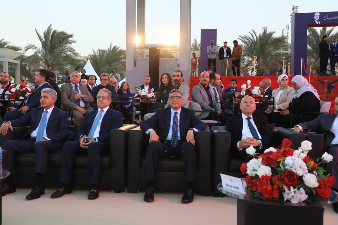 مصر تتألق دوليًا .. العناني يقود “اليونسكو” ومحافظ الجيزة يحتفي بالإنجاز