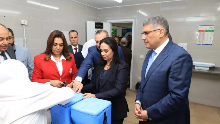 وزيرتا التضامن والتنمية المحلية ومحافظ الجيزة يطلقون مشروعًا جديدًا يغير حياة سكان روضة السودان