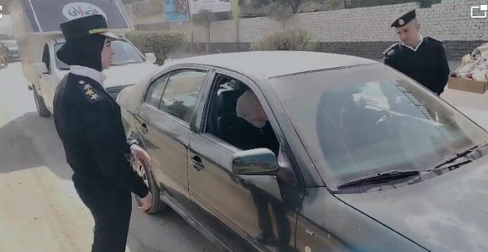 عيد الشرطة.. ورود المحبة تزين شوارع الحوامدية