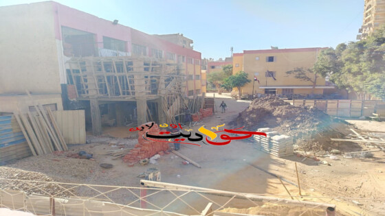 وزير التربية والتعليم ومحافظ الجيزة مطالبان بالتدخل الفوري .. فضيحة صيانة مدرسة بالحوامدية .. مقاول متعنت وهيئة صامتة وطلاب بلا مدرسة حتى الآن