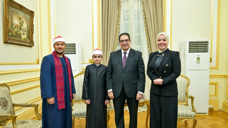 "دولة التلاوة" يتألق في رحاب جامعة القاهرة .. احتفالية قرآنية تعيد للأصوات المصرية مجدها