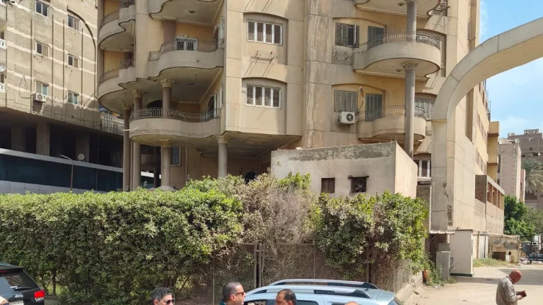 تحذير شديد من محافظ الجيزة بعد جولة مفاجئة بالحوامدية والبدرشين وأبو النمرس والوراق .. لا تهاون مع الإهمال والمخالفات