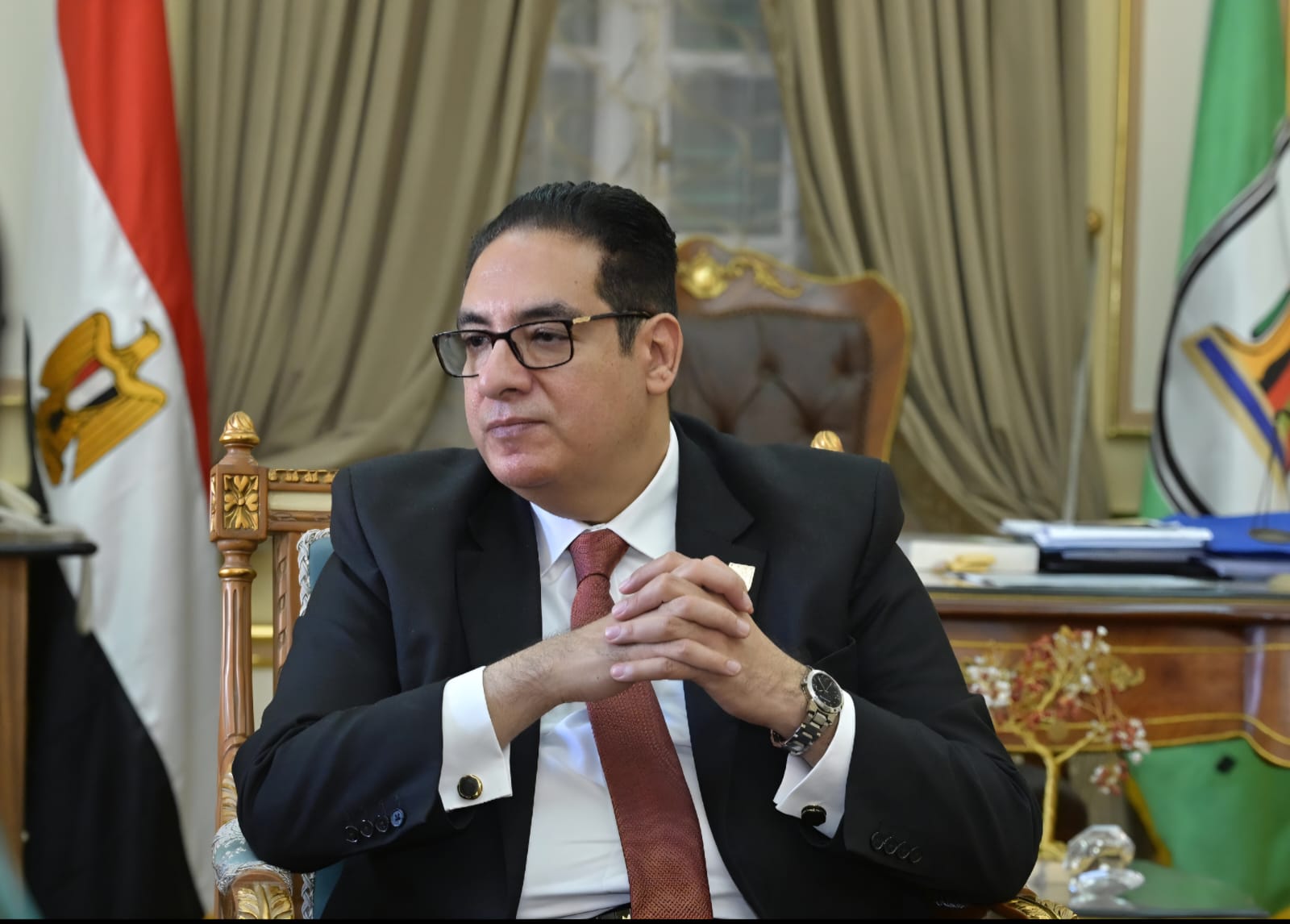 قرار إنساني مهم .. رئيس جامعة القاهرة يرفع الحرج عن طلاب الامتحانات