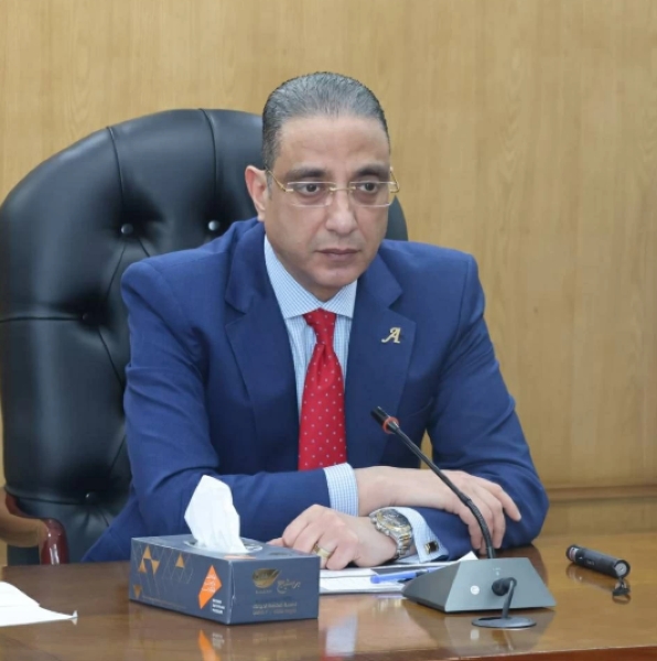 الأنصاري يحسمها: المستشفيات مسؤولة بالكامل .. وممنوع نهائيًا تحميل المرضى أي مستلزمات طبية أو شراؤها من الخارج