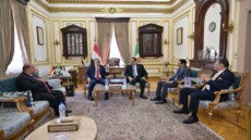 بحضور محافظ الجيزة .. مجلس جامعة القاهرة يبحث تعزيز الشراكة التنموية ويقر حزمة من القرارات الأكاديمية والبحثية