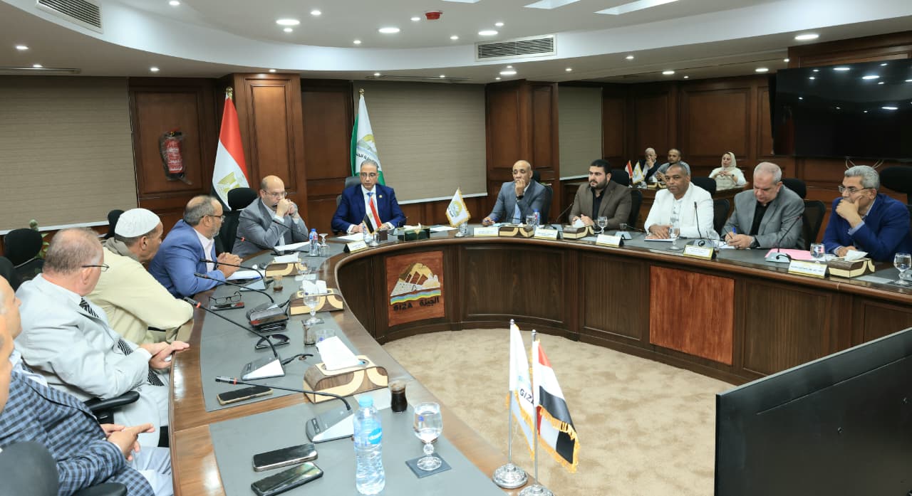 تحركات عاجلة لدعم مصانع الطوب بالصف .. وتسهيلات جديدة لتقنين الأوضاع