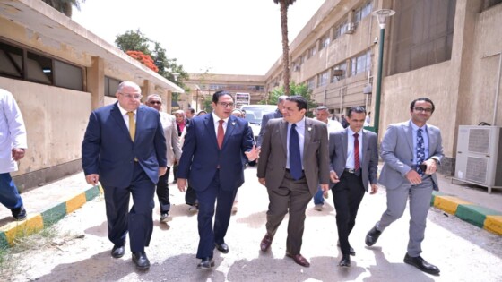 قرارات مهمة لرئيس جامعة القاهرة خلال جولته بكلية الطب البيطري قبل عيد الأضحى