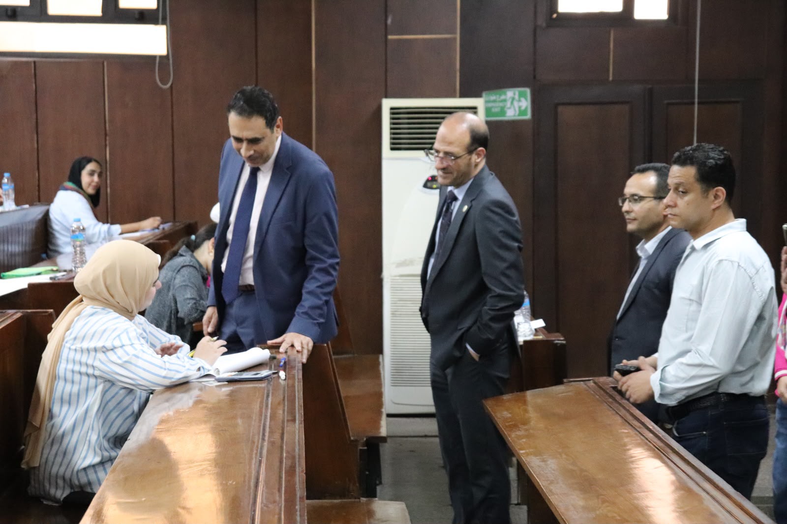 رسائل حاسمة من داخل لجان الامتحانات بجامعة القاهرة .. ومتابعة ميدانية حتى آخر يوم