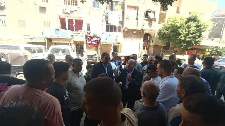 بعد شكاوى الأهالي .. تحرك عاجل من نائب محافظ الجيزة لإنهاء أزمة الصرف الصحي ببشتيل