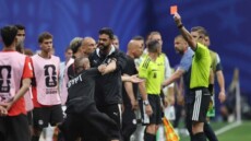 عاصفة تحكيمية تضرب كأس العالم .. مصر تطالب بالعدالة بعد سقوط مثير أمام الأرجنتين وشكوى رسمية ضد الحكم الفرنسي