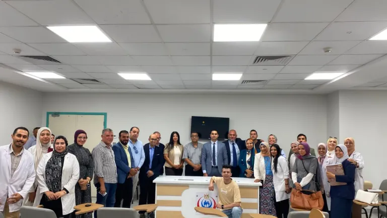 داخل مستشفى بولاق الدكرور العام .. معركة الوعي تنتصر على «التصلب المتعدد» .. خبراء المخ والأعصاب يكشفون أسرار مرض يصيب الشباب .. وبشرى سارة لمرضى الـMS بالعلاج على نفقة الدولة