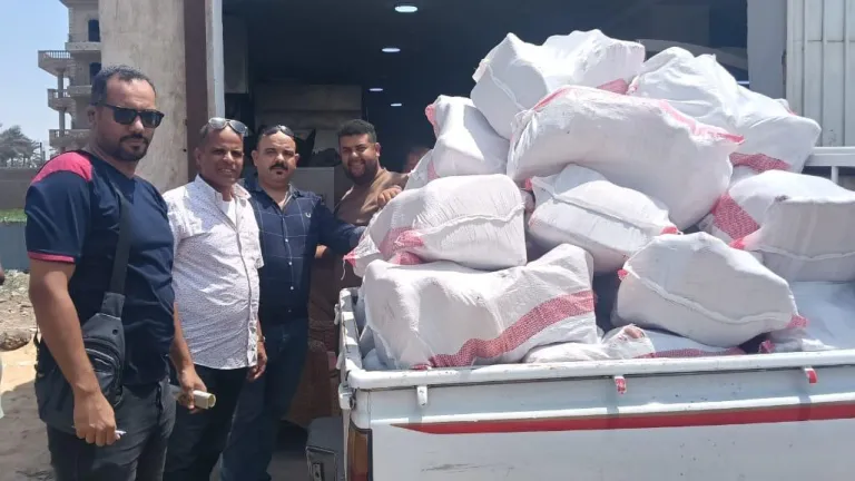 «70 طنًا من الموت على موائد الجيزة» .. لحوم ودواجن ودهون فاسدة تسقط في قبضة الرقابة
