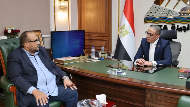 قبل أن تدق الأمطار الأبواب .. الأنصاري يفتح ملف الطوارئ بالجيزة ويوجه رسالة حاسمة للمسؤولين