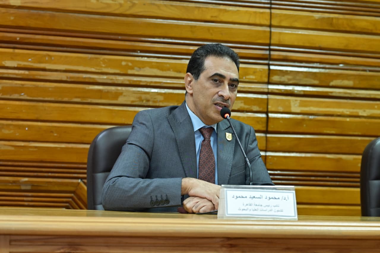 هل يهدد الذكاء الاصطناعي مصداقية الأبحاث؟ محمود السعيد يوضح المخاطر والمسؤوليات 1 هل يهدد الذكاء الاصطناعي مصداقية الأبحاث؟ محمود السعيد يوضح المخاطر والمسؤوليات